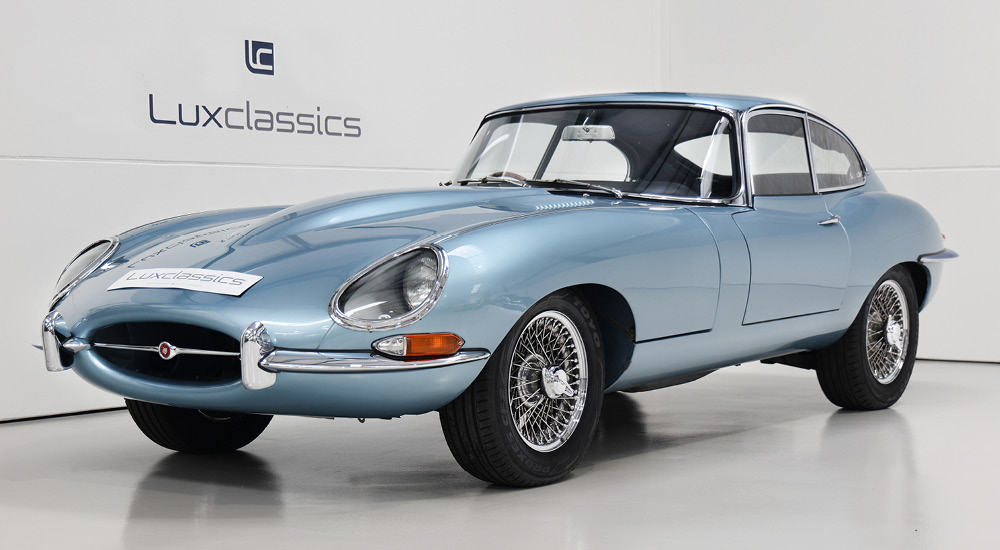 1967 Jaguar E-Type S1 4.2 FHC Opalescent silver blue metallic